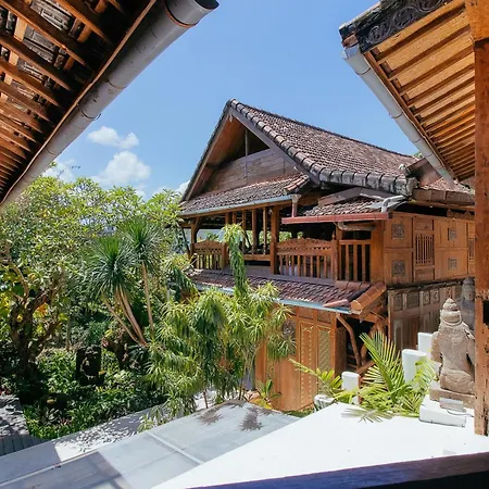 Stunning & Unique 4 Bed Villa, Daily B'Fast